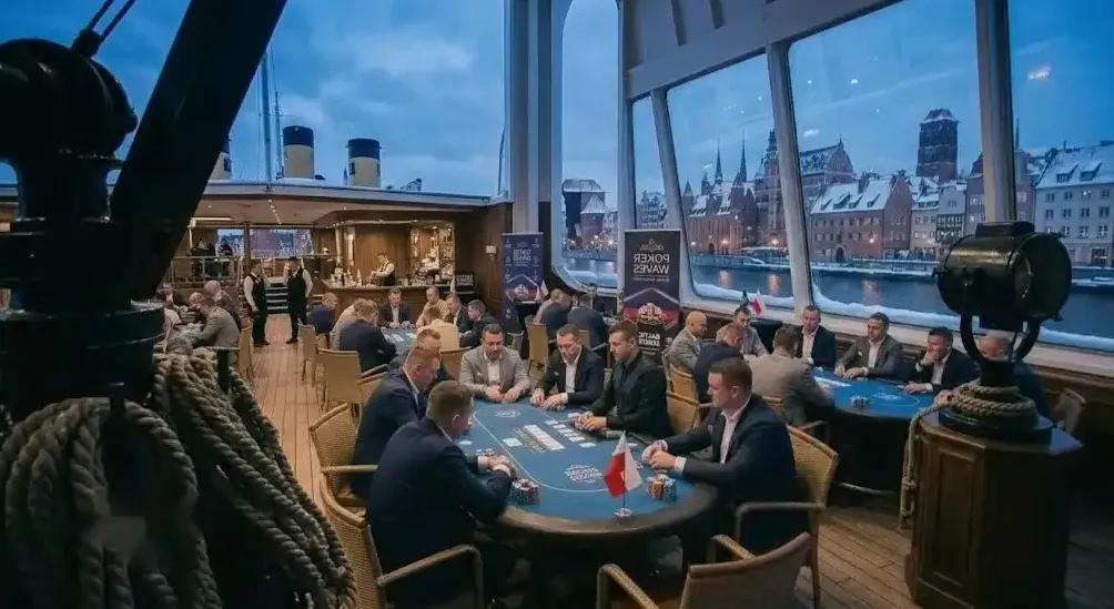 Turniej pokerowy na pokładzie — kulisy organizacji